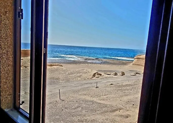 Junto Al Mar 1 * La Mareta