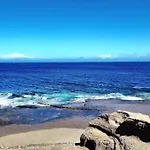 Junto Al Mar 1 * La Mareta